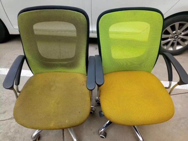 沙發(fā)清潔機