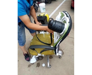 沙發(fā)清潔機(jī)